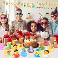 Jouets de bain pour bébés en caoutchouc de 2 pouces, imprimés sur mesure, de styles variés, jouets de baignoire uniques pour enfants avec motifs amusants, en gros