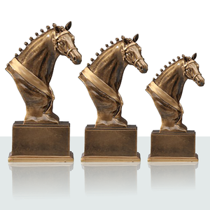 Trofeo in resina testa di cavallo 20,5 cm - Product Image 1