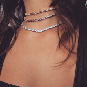 Nuova Collezione 2023: Elegante Collana Girocollo con Diamanti per Matrimoni e Fidanzamenti - Product Image 1