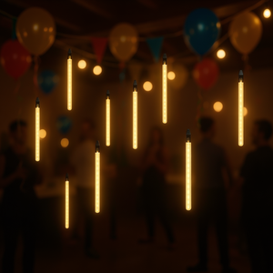 Set di 8 luci meteoriche in plastica bianco caldo di medie dimensioni per illuminazione per feste - Product Image 2