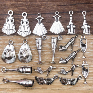 Colgantes de aleación de plata antigua con diseños de vestido de novia, tacón alto, copa de vino y máscara para joyería DIY y accesorios de fiesta para mujer - Product Image 1