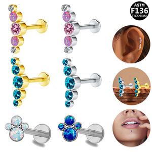 Clous d'oreilles en titane avec cristaux pour piercing du cartilage et des lèvres, bijoux en alliage de titane ASTM F136, design géométrique, usage quotidien - Product Image 1