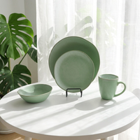 Service de table 4 pièces en grès céramique vert menthe, assiette à salade, finition mate, compatible micro-ondes et lave-vaisselle, style européen