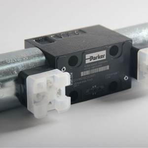 Vanne directionnelle à solénoïde Parker D3W020DNJW42 24VDC 350Bar pour compresseurs - Product Image 5