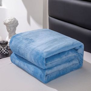 Literie promotionnelle personnalisée en microfibre épaisse 100 % polyester, tricotée et brodée, pour lit King Size et Queen Size - Product Image 2