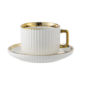 <span class=keywords><strong>Set</strong></span> di Stoviglie in Ceramica a Righe 32 Pezzi, Piatti, Ciotole, Tazze e Piattini con Rilievo Phnom Penh, Design Moderno - Product Image 2