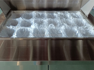 โต๊ะเตรียมสลัด/แซนด์วิชแบบแช่เย็น ประตูทึบ ขนาด 60 นิ้ว - Product Image 5