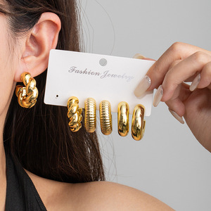 HL Großhandel High-End hand gefertigte Damen <span class=keywords><strong>3</strong></span>-Paar Kombination Kunststoff Gold Vielseitige Creolen Set - Product Image 4