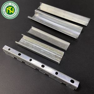 Cloison sèche galvanisée légère goujon en acier <span class=keywords><strong>prix</strong></span> fourrure métallique <span class=keywords><strong>maison</strong></span> de charpente - Product Image 2