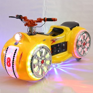 Coche Eléctrico de Juguete <span class=keywords><strong>Kidzone</strong></span> para Niños - Parque de Trampolines de Fibra de Vidrio al Aire Libre con Batería y Música - Product Image 5