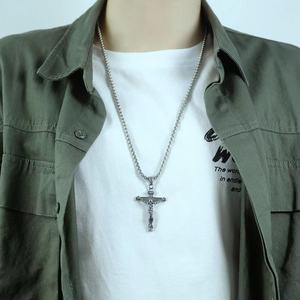 Collares con Colgante de Joyería de Moda HOVANCI para Hombre Crucifijo de Pascua Cruz de Jesucristo para Hombres y Mujeres - Product Image 2