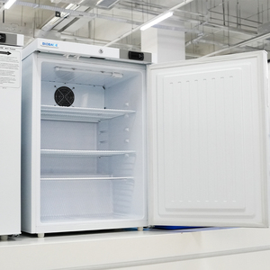 Solution de stockage <span class=keywords><strong>à</strong></span> froid fiable et économique BIOBASE, réfrigérateur de laboratoire économique pour laboratoire - Product Image 4