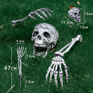 Decorazione per Halloween: Set di Mani di Teschio in Plastica, Artigli di Scheletro Simulati per Casa Stregata e Uso Esterno - Product Image 3