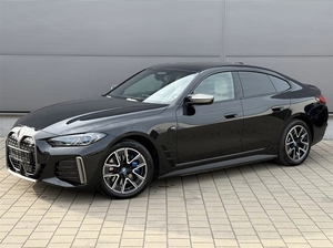 Auto Usado <span class=keywords><strong>BMW</strong></span> <span class=keywords><strong>M4</strong></span> Seminuevo 2023 I4 <span class=keywords><strong>M50</strong></span> Volante a la Derecha/Izquierda Tracción en las Cuatro Ruedas Motor Transmisión Manual Capacidad del Motor 8L con Neumáticos R20 Asientos de Cuero - Product Image 4