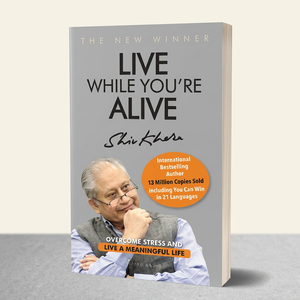 Vive mientras estés vivo, libro en inglés de bolsillo de Shiv Khera, libro de autoayuda, motivación y desarrollo personal - Product Image 1