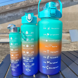 Bouteilles d'eau 2l/0,8 l 3 en 1 en plastique pour le sport sans Bpa, ensemble de 3 avec paille et poignée, 1 pièce - Product Image 1