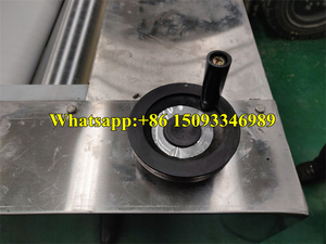 Machine automatique à étaler la pâte à pain arabe / Machine à rouler la pâte à rouleaux de printemps / Machine à étaler la pâte à <span class=keywords><strong>pâtisserie</strong></span> à <span class=keywords><strong>vendre</strong></span> - Product Image 3