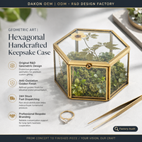 Boîte à fleurs pressées géométrique hexagonale 4x4x2 pouces en verre facetté et laiton poli, cadeau commémoratif, en stock, certifiée CE