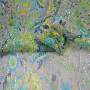 Tissu en crêpe de <span class=keywords><strong>soie</strong></span> pure tissé imprimé floral argenté, léger, 100 % <span class=keywords><strong>soie</strong></span> et lurex brillant, pour robe, vendu <span class=keywords><strong>au</strong></span> <span class=keywords><strong>mètre</strong></span> - Product Image 4