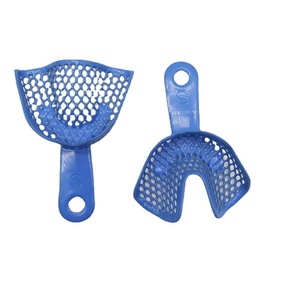 Produits d'hygiène buccale polyvalents Plateaux d'empreintes dentaires en plastique et acier inoxydable Instrument dentaire supérieur inférieur pour usage dentaire - Product Image 4