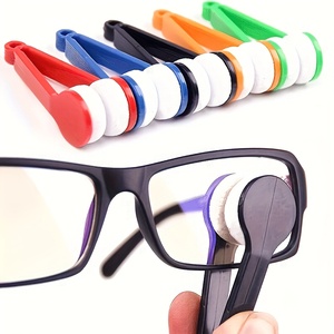 Chiffon d'essuyage doux en <span class=keywords><strong>microfibre</strong></span> pour <span class=keywords><strong>lunettes</strong></span> Nettoyant pour lentilles sans rayures pour <span class=keywords><strong>lunettes</strong></span> Brosse de nettoyage multifonctionnelle portable pour <span class=keywords><strong>lunettes</strong></span> - Product Image 3