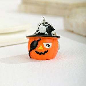 Llavero de resina con forma de calabaza para Halloween, colgante para mochila de estudiante, accesorio de regalo para decoración de Halloween - Product Image 4