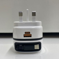 Cargador de Pared Retráctil 3 en 1 con Enchufe de 3 Pines para Reino Unido, Adaptador de Carga Rápida Tipo C de 65W con Cable, Venta al Por Mayor Personalizada