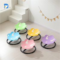 Chaise rotative sensorielle pour enfants, série petits dinosaures, en plastique, entraînement vestibulaire