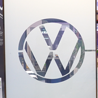 Película Inteligente PDLC Autoadhesiva Personalizable con Logotipo y Patrón, Película Decorativa de Privacidad Conmutable para Ventanas de Hotel