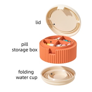 Organisateur de pilules portable 2 en 1 Mini distributeur de médicaments Boîtes à pilules de stockage Boîte à médicaments scellée avec tasse à eau pliante en silicone - Product Image 2