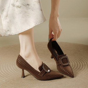Elegant Women's <b>Pointed</b> <b>Toe</b> Loafers Genuine Leather Slip-On Heels Ankle Strap Geometric Pattern All Seasons Comfort Shoes - Product Image 2