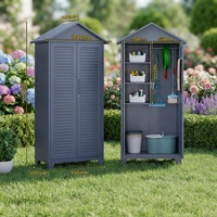 Armoire de rangement extérieure en acier, idéale pour les jardins et cours, équipée de portes à persiennes ventilées et de supports à outils réglables