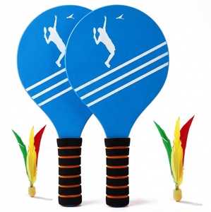 Raquettes de <span class=keywords><strong>badminton</strong></span> de plage en bois recyclé OEM/ODM pour 2 joueurs avec volants colorés pour jeu familial en jardin - Product Image 1