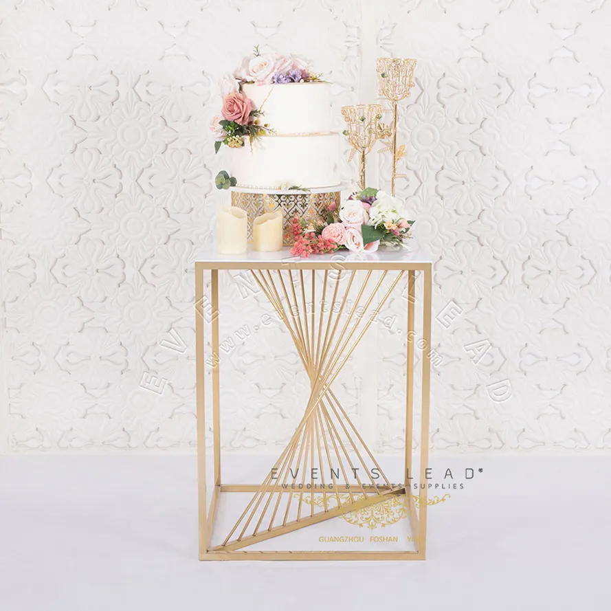 Classic modern party wedding gold cake table stand design
