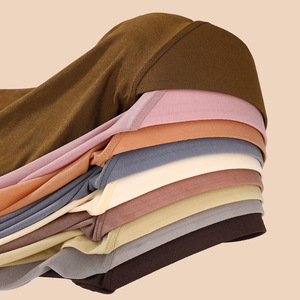 Hiyab Instantáneo de Chifón con Borde Ondulado de Color Sólido, Listo para Usar, para Mujeres Musulmanas, Cubre el Cuello - Product Image 4