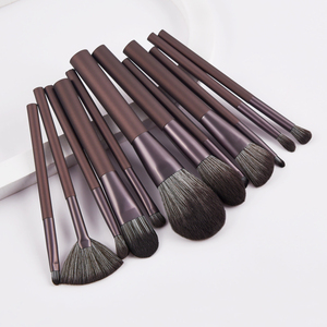 Manche en bois personnalisé à la mode maquillage brosse buissons de marque privée ensemble de pinceaux de maquillage cosmétique - Product Image 6