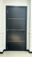 Nouvelle porte intérieure en bois massif avec cadre, style sculpté, placage mélaminé, pour projets de construction