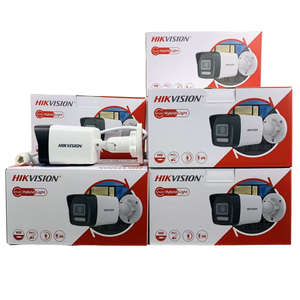 La telecamera di rete bullet fissa Hikvision DS-2CD1023G2-LIUF/SL SmartHybriLight fornisce sicurezza in tempo reale tramite audio bidirezionale integrato - Product Image 4