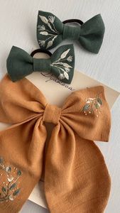Pajarita Pre-Atada de Algodón Bordada con Diseño Floral <span class=keywords><strong>Personalizado</strong></span>, Duradera y Ecológica, Regalo de <span class=keywords><strong>Boda</strong></span> para Niña - Product Image 2