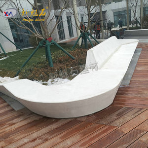 Nuevo Banco de Jardín Curvo de Piedra Mágica UHPC, Color Blanco Grisáceo, Personalizado, Muebles de Patio para Exteriores - Product Image 2