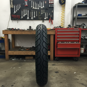 Pneu de <span class=keywords><strong>moto</strong></span> sans chambre à air de type dual sport en gros de Chine 90/90-18 à vendre Cauchos Para Motos 90 90 18 - Product Image 6