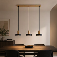 Luminaire suspendu décoratif à LED noir de style industriel nordique avec abat-jour en métal et bois pour îlot de cuisine