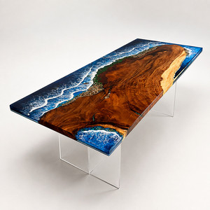 Mesa de Comedor Moderna Personalizada de Madera Maciza con Borde Natural y Resina Epoxi con Diseño de Olas Oceánicas, con Patas de Acrílico Transparente para Uso en Hoteles y Casas de Campo - Product Image 5