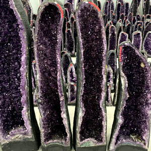 <span class=keywords><strong>Geode</strong></span> di Ametista dell'Uruguay di Alta Qualità, Cristallo Naturale di Grandi Dimensioni, Cattedrale per la Casa, Ornamento Decorativo, Cluster di Cristallo - Product Image 1