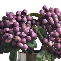 Hoogwaardige, milieuvriendelijke, realistische kunstmatige bessenbosjes van PVC-foam, nep fruitkransen voor bruiloften, huisdecoratie en fotografie