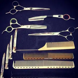 High-End Hairdressing Scissors With Non-Slip Handles 