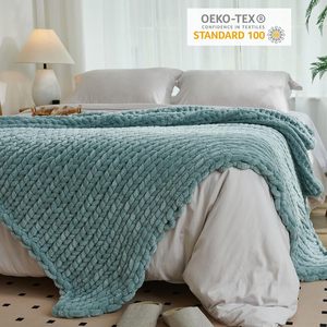 Jeté en tricot épais super doux, lourd, écologique, fait à la main en chenille - Product Image 5