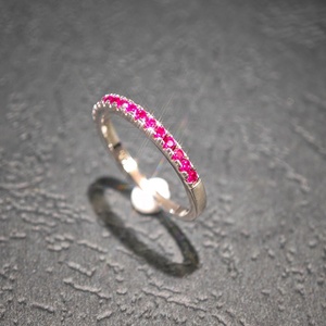 Anillo de Rubí de Media Eternidad para Mujer, Diseño Minimalista, Joyería Fina de Lujo 2026, con Plata de Ley 925, Regalo de Aniversario, Uso Diario - Product Image 1