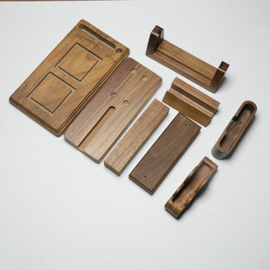 Stampella da viaggio in legno - Product Image 4