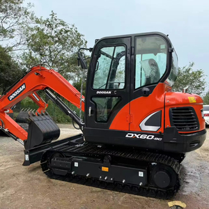 Doosan DX60 Flexible d'occasion pour les opérations urbaines en espace étroit Circulation élevée pour les DH60-7 multi-régions - Product Image 1